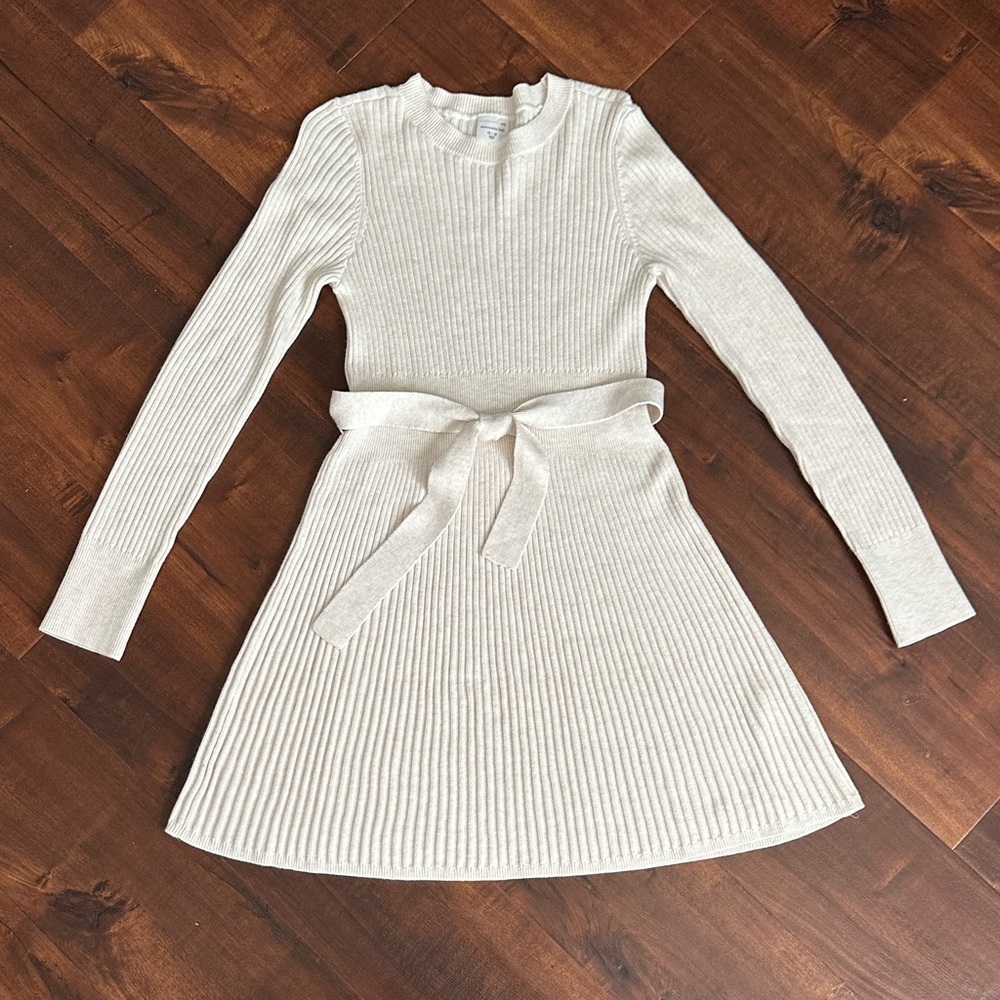 Abercrombie Kids Cream Ribbed Knit Top, girls 13/14, excellent used condition!